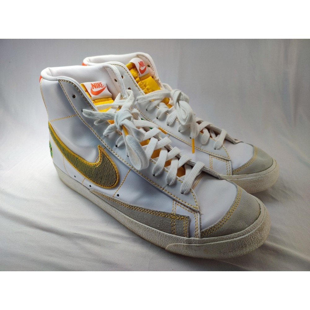 Nike Blazer Mid 77 Rayguns White Gold Sequin Swoosh Mens Size 11.5